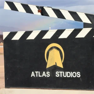 laeti-event-sejour-mars-désert-unique-bivouac-femme-atypique-jour-1-cinéma