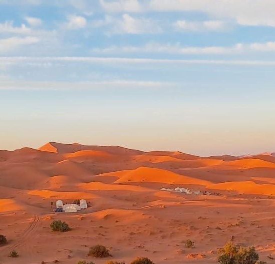 laeti-event-sejours-maroc-pierres-desert-horizontal